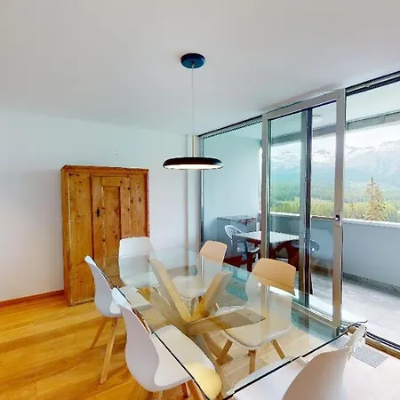 Lägenhet Laret Sur Via Pontresina