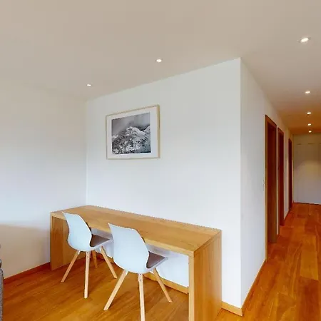 Daire Laret Sur Via *